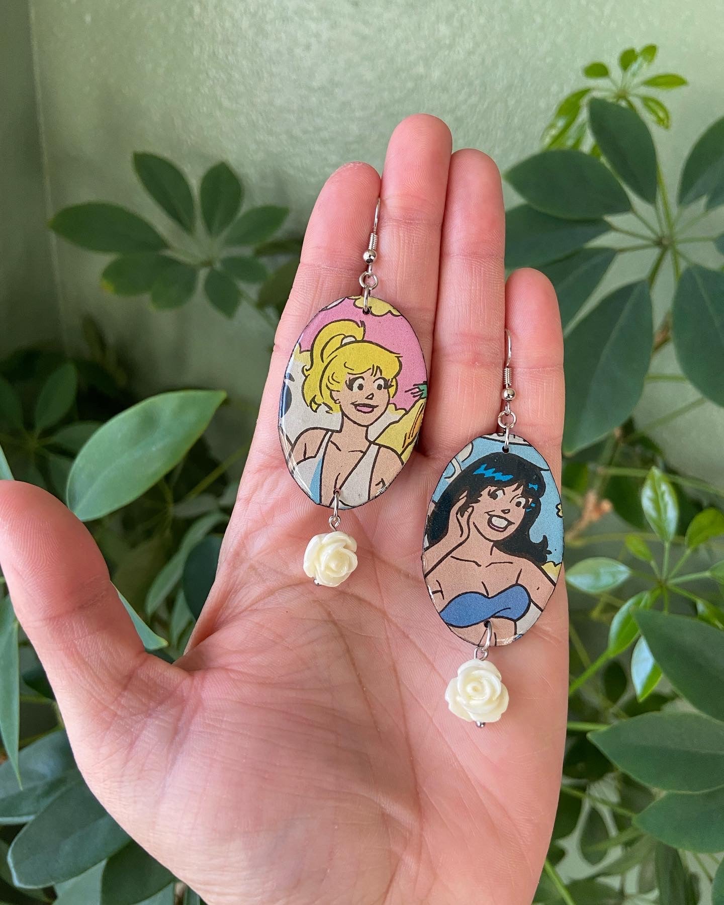 Vintage Comics - Betty & Veronica mismatch upcycled paper earrings with white resin rose dangle