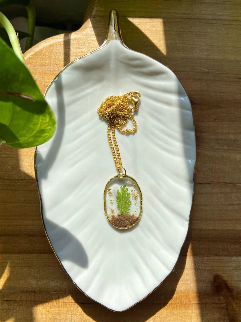 Mini Terrariums- Gold oval pendant with real soil, pressed leaves and gold flake, botanical jewelry, 17" gold plated chain included